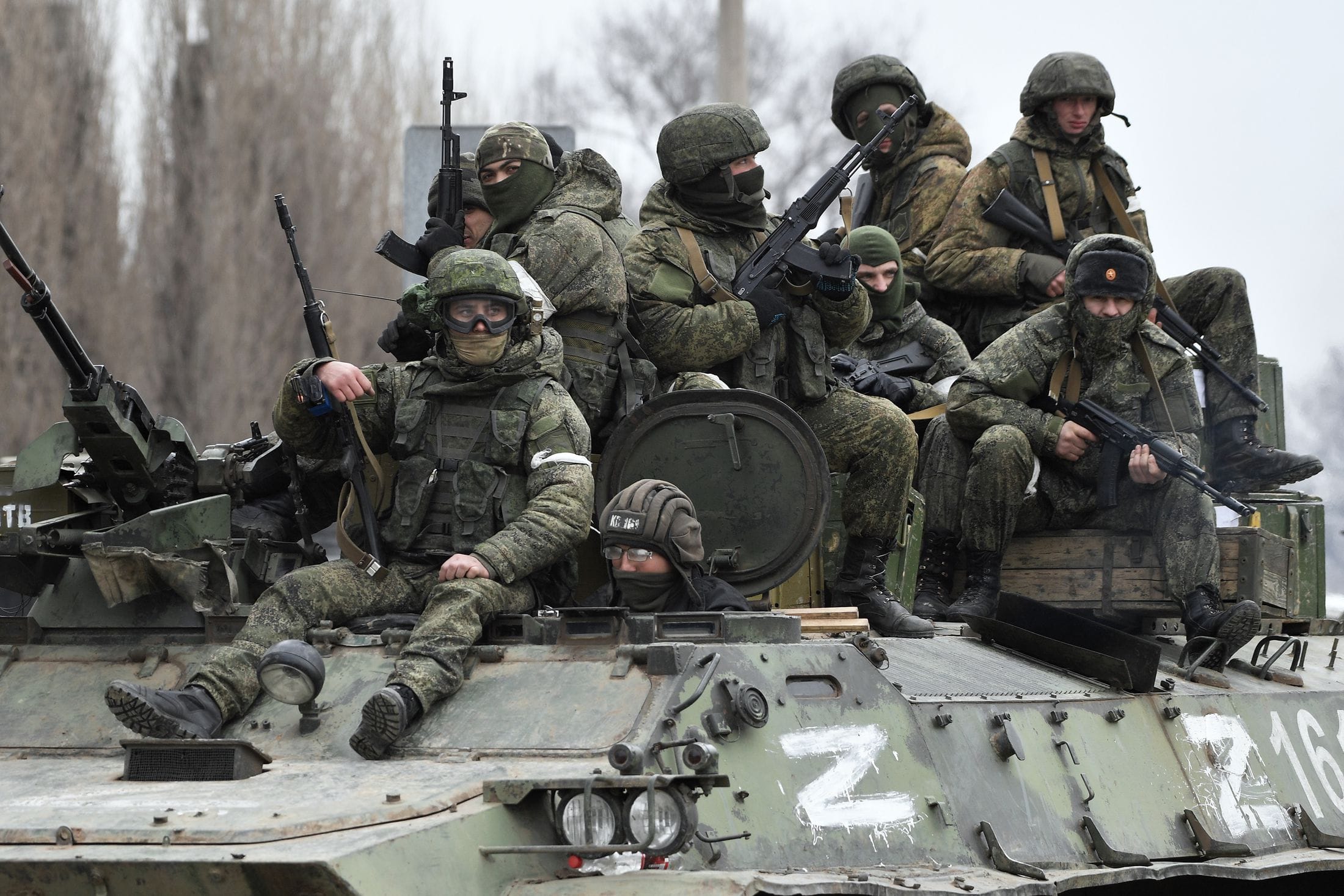 В России стартовал сбор заявок от вернувшихся из Украины военных, их переучат на чиновников. Чему будут учить — организаторы не знают